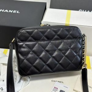 CC 22C Early Spring Crossbody Bags Black Lambskin