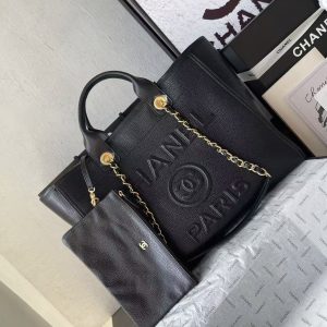 de90e671aaad0969ba9ebe7f48b3d169 CC 2025 Deauville Tote Bag Black Leather GHW
