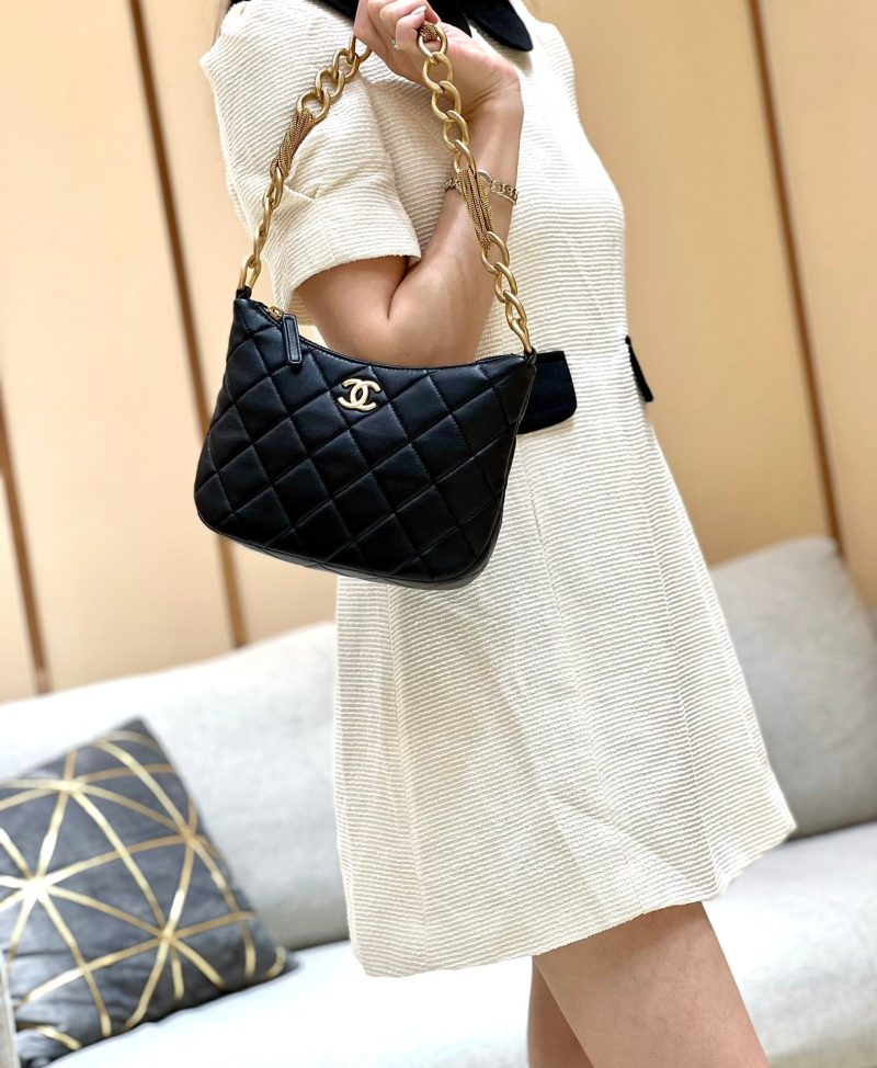 i1687316754_5900_0 CC 23A Advanced Handicraft24cm Black Sheepskin Light GHW