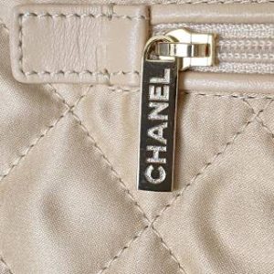 CC Medium Hobo Bag 42 Metallic Gold Calfskin