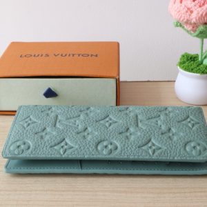 LV Brazza Wallet Monogram Grained Taurillon Cowhide