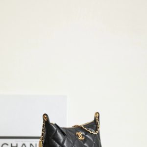 CC 2025 Hobo Dumpling Bag 26cm Black Calfskin 343720