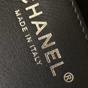 CC vintage hobo bag 31 black lambskin