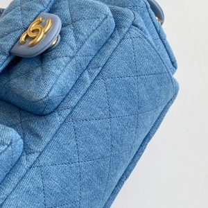 CC Multi-Pocket HOBO bag 31 light blue denim