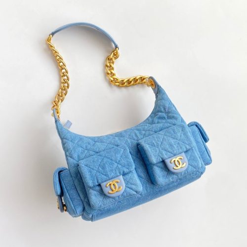 imgHD_4719e779_20250510_cmp_o_1iqsjqvq91nma1tui1qg5hei1trug_jpeg CC Multi-Pocket HOBO bag 31 light blue denim