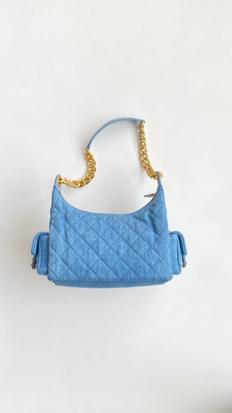 CC Multi-Pocket HOBO bag 31 light blue denim