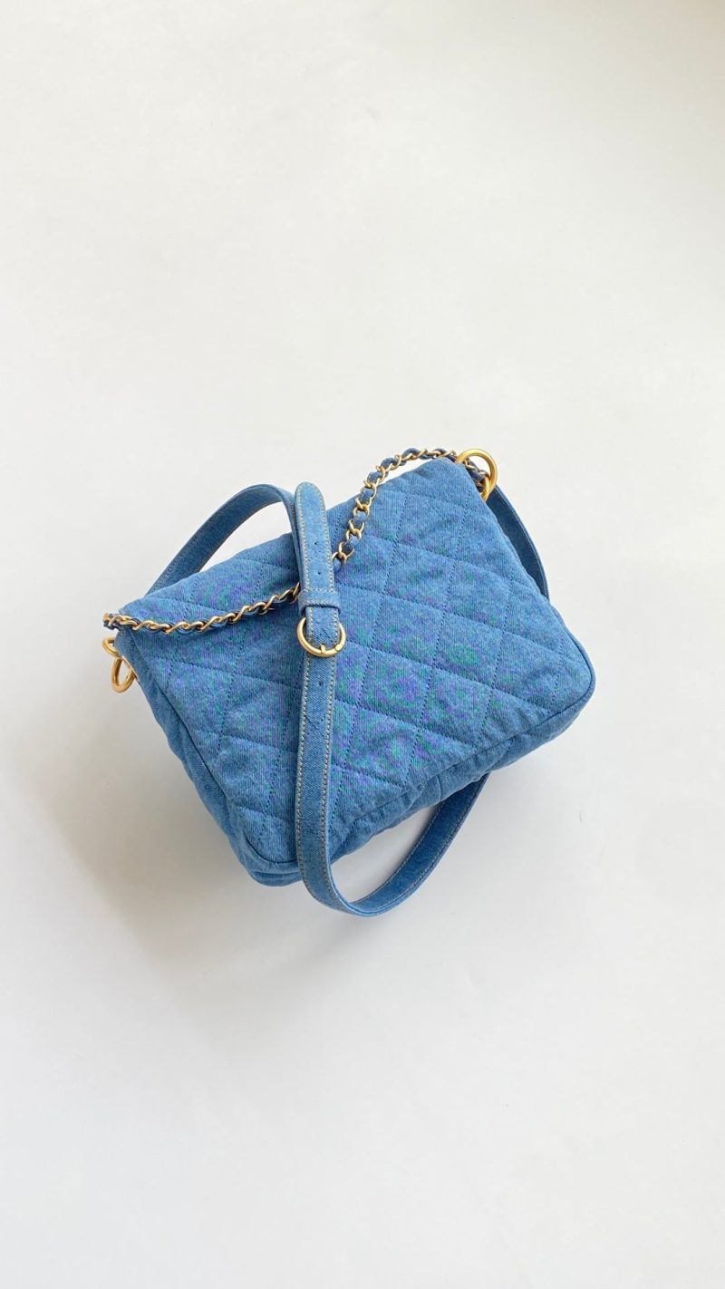 CC Small Postman Hobo 25 Light Blue Denim