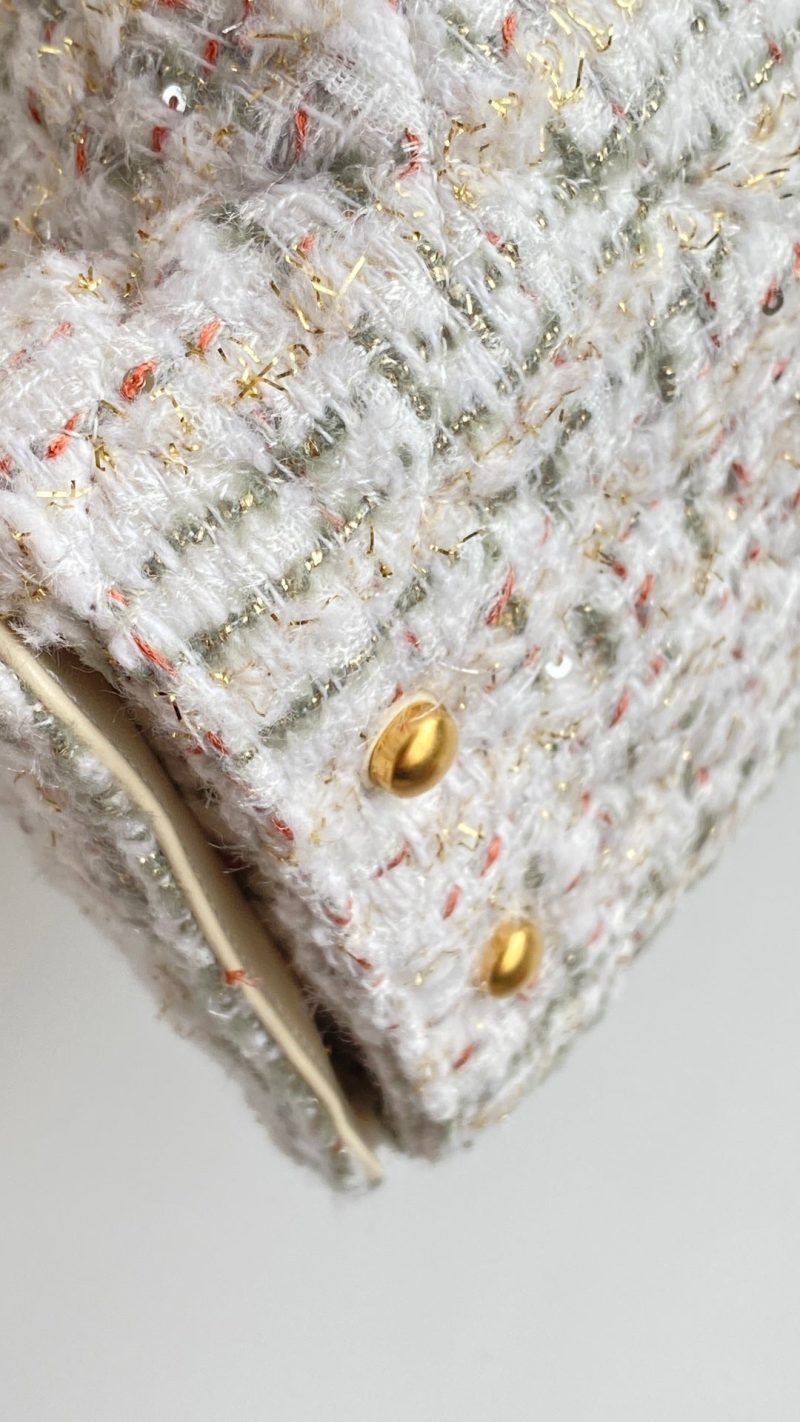 CC 25 hobo bag 30 ivory white pink tweed