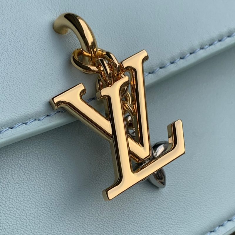 Wallet On Chain LV Bloom 20cm Blue Calfskin 250361