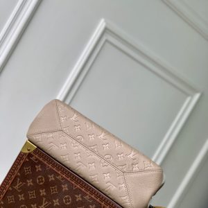 Anytime 34cm Tote Bag Beige Gold Empreinte leather 251566