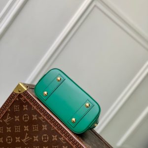 imgHD_4828b284_20250613_cmp_i1749802334161_7418_0_3_jpg LV Alma Monogram Bag 19.5cm Green Epi Leather 337576