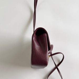 imgHD_b1ac09d1_20260121_cmp_i1768990056118_1289_0_1_jpg_2cbaae84-aabb-4e9f-bb4b-c3d2bb0b451f Chanel 26 Shoulder Bag 22 Burgundy Caviar Leather