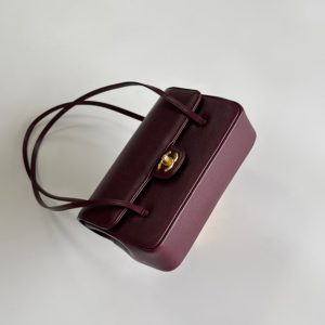 imgHD_b1ac09d1_20260121_cmp_i1768990060069_1582_0_3_jpg_6cc2f8e3-73a1-4de5-aa1f-7319d805dc13 Chanel 26 Shoulder Bag 22 Burgundy Caviar Leather