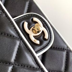 imgHD_b5cc9469_20250326_cmp_a1742961547424_4527_jpg CC 25P Mini Flap Bag 20cm Black White Calfskin