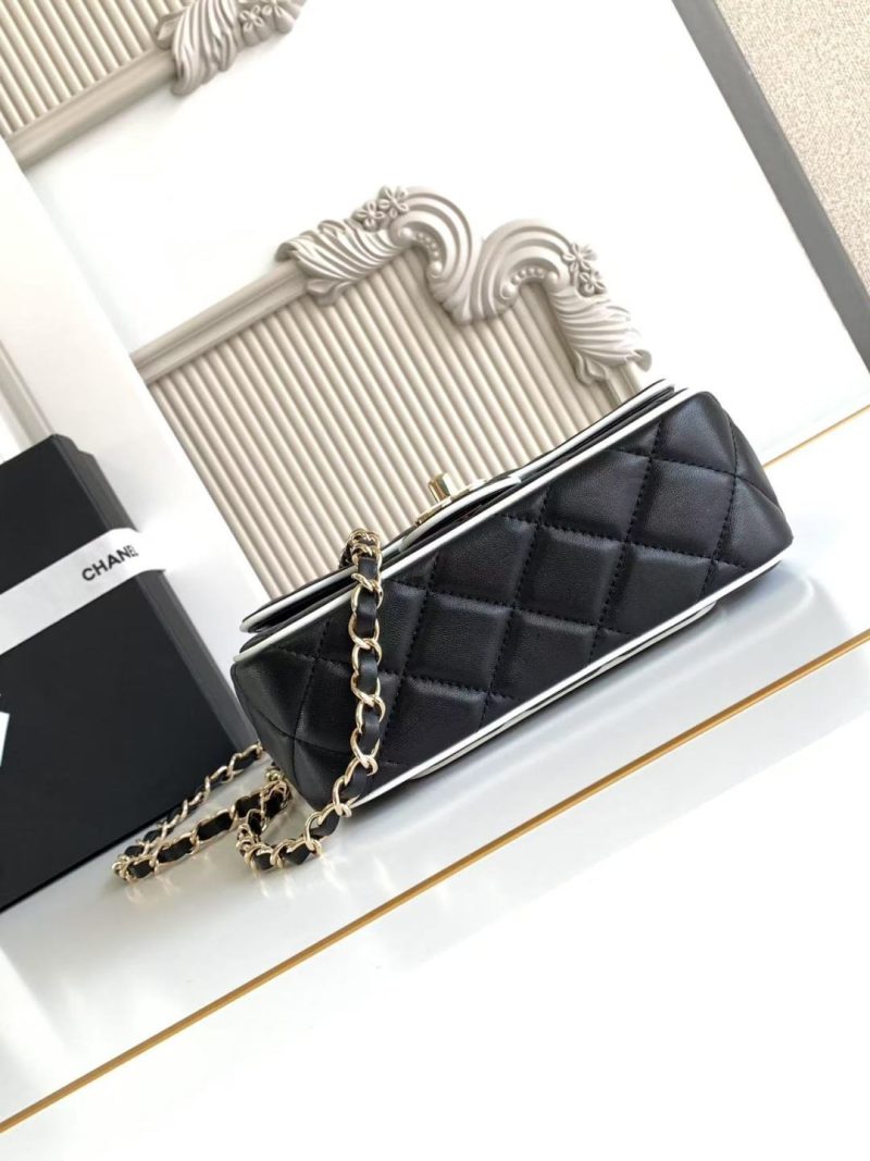 imgHD_b5cc9469_20250326_cmp_a1742961550768_7376_jpg CC 25P Mini Flap Bag 20cm Black White Calfskin