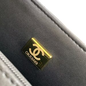 imgHD_b5cc9469_20250326_cmp_a1742961550771_0666_jpg CC 25P Mini Flap Bag 20cm Black White Calfskin