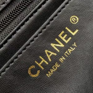 imgHD_b5cc9469_20250326_cmp_a1742961550772_8526_jpg CC 25P Mini Flap Bag 20cm Black White Calfskin