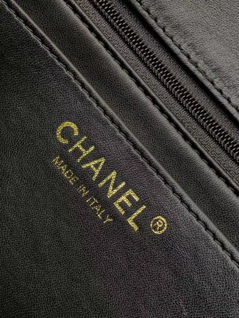 imgHD_b5cc9469_20250326_cmp_a1742961591505_3150_jpg CC 25P Mini Flap Bag 23cm Black White Calfskin