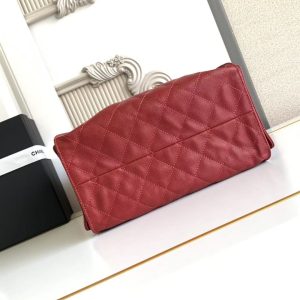 imgHD_b5cc9469_20250402_cmp_a1743591750015_8338_jpg CC 25C Hobo Bag 30cm Dark Red Grained Calfskin