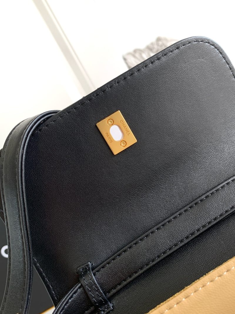 CC 25A Shoulder Bag 18.5cm Brown Black Suede