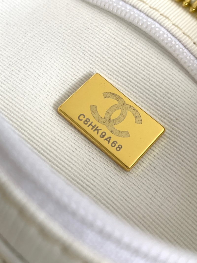 CC Hobo Bag With Chain 35cm White Lambskin 277764 GHW