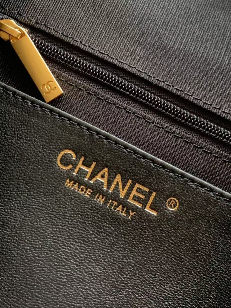 CC 2025 Bag 28cm Black Gold Calfskin