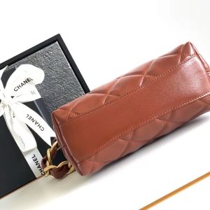 HOBO BAG 22 IN RED BROWN SHINY CALFSKIN GOLD HARDWARE