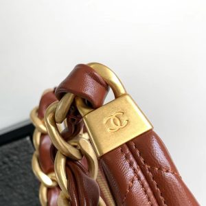 HOBO BAG 22 IN RED BROWN SHINY CALFSKIN GOLD HARDWARE