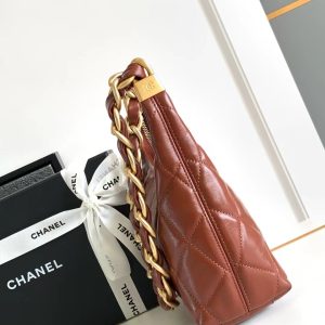 HOBO BAG 22 IN RED BROWN SHINY CALFSKIN GOLD HARDWARE