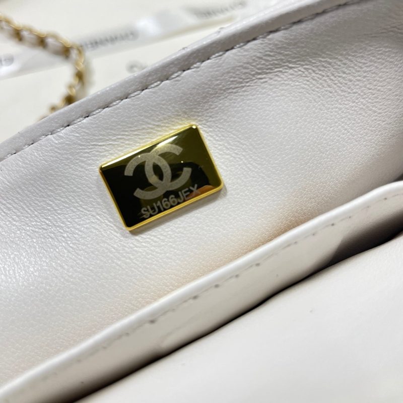 CC 25P Mini Flap Bag 20cm Top Handle Cream Calfskin Gold Hardware