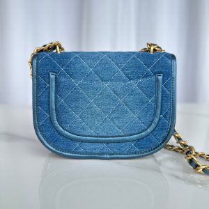 CC SMALL 20 CROSSBODY BAG IN LIGHT BLUE DENIM DIP AND GOLD METALLIC