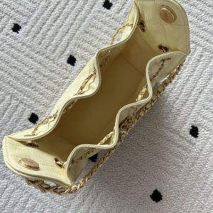 Chanel 25 Hobo Bag 22cm Light Yellow Calfskin 286180