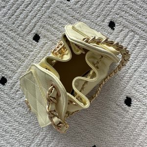 Chanel 25 Hobo Bag 22cm Light Yellow Calfskin 286180