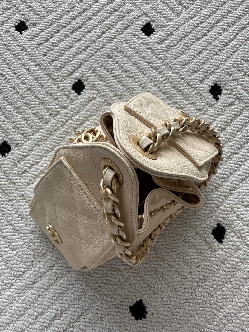 Chanel 25 Hobo Bag 22cm Beige Calfskin 286181