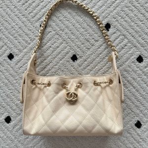 Chanel 25 Hobo Bag 22cm Beige Calfskin 286181