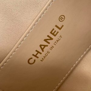 Chanel 25 Hobo Bag 22cm Beige Calfskin 286181