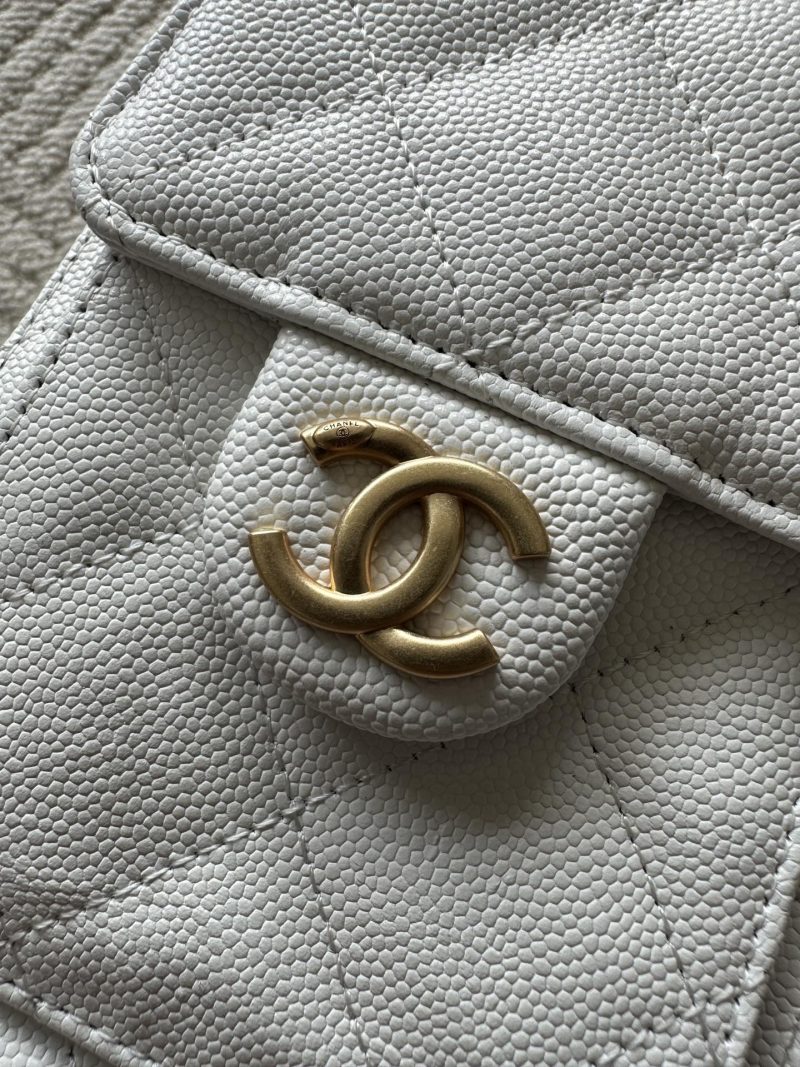 Chanel 25 Hobo Bag 22cm White Calfskin 286182