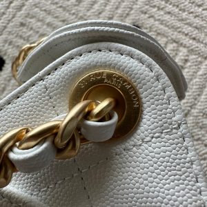 Chanel 25 Hobo Bag 22cm White Calfskin 286182