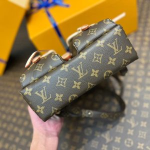 excursion 21 monogram canvas beige calfskin