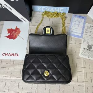 25C Mini Flap 19cm Black Lambskin Gold Heart Hardware