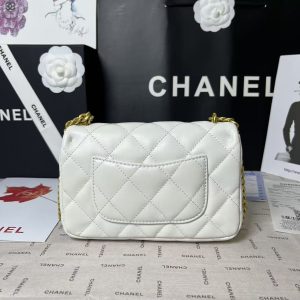 25C Mini Flap 19cm White Lambskin Gold Heart Hardware