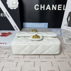 25C Mini Flap 19cm White Lambskin Gold Heart Hardware