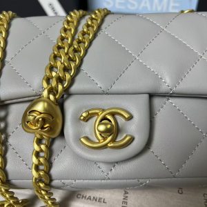 25C Mini Flap 19cm Grey Lambskin Gold Heart Hardware