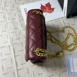 25C Mini Flap 19cm Burgundy Lambskin Gold Heart Hardware