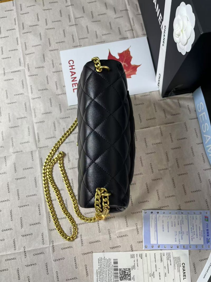 25C Mini Flap 24cm Black Lambskin Gold Heart Hardware