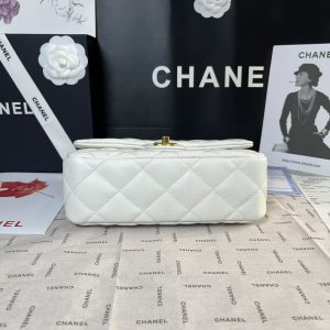 25C Mini Flap 24cm White Lambskin Gold Heart Hardware