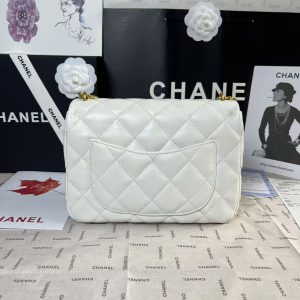 25C Mini Flap 24cm White Lambskin Gold Heart Hardware