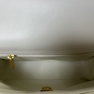25C Mini Flap 24cm White Lambskin Gold Heart Hardware