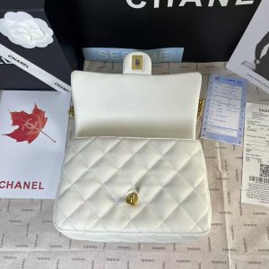 25C Mini Flap 24cm White Lambskin Gold Heart Hardware