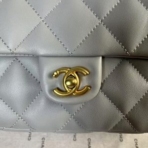 25C Mini Flap 24cm Grey Lambskin Gold Heart Hardware